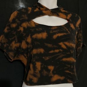 Bleach splatter hooded crop-top